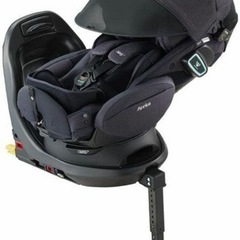 (美品) アップリカ　フラディア グロウ ISOFIX セーフテ...