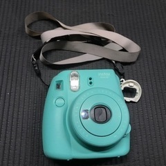 【本日限定値下げ価格】チェキ　フジフィルム