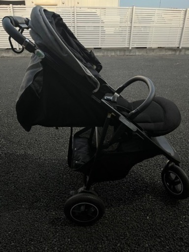 apricaベビーカー