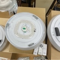 LEDシーリングライト 8畳×2個 6畳×1個 東芝の画像