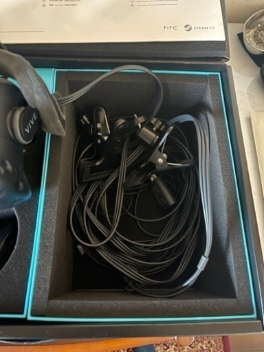 HTC VIVE おまけ付き VRゴーグル