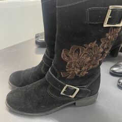 リサイクルショップどりーむ荒田店 No5436 ブーツ　ANNASUI　アナスイ　レディース　４号　の画像