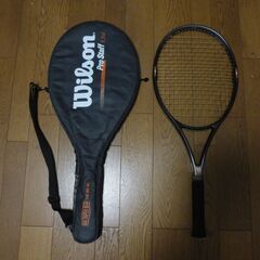 テニスラケット　Wilson　ケース付き