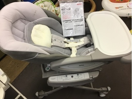 アップリカ  ユラリズム  オート  ハイローチェア