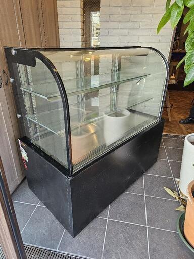 ケーキショーケース　不動
