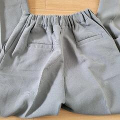 テーパードパンツ　くすみブルーの画像