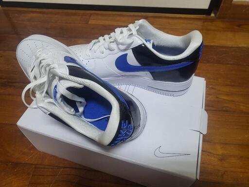 NIKE AIR FORCE 1 '07 ESS SNKR ナイキ エアーフォース1