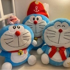 ドラえもん　ぬいぐるみ3点