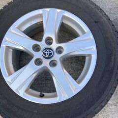 スタッドレスタイヤ　215／65R16 ホイール16インチ（ヴェルファイアにインチダウンで使用、夏：225／60R17）トヨタ純正アルミホイール4本セットの画像