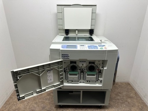 理想科学　RISOGRAPH　2色印刷機　デジタル印刷機　複合機　MD5450