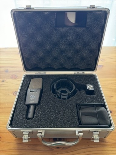 【購入者決まりました】AKG コンデンサーマイク