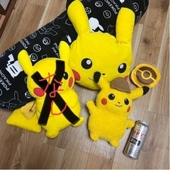 ピカチュウグッズ3点の画像