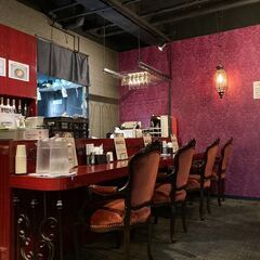 【週1からOK！】カレー店の調理補助、ホールスタッフ（※土日も働ける方を優先しています）の画像