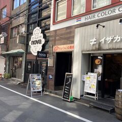 【週1からOK！】カレー店の調理補助、ホールスタッフ（※土日も働ける方を優先しています）の画像