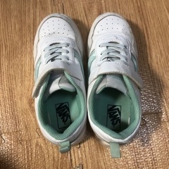 vans 子供用スニーカー　20センチの画像