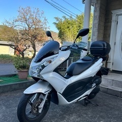 お話中です。値下げしました！ホンダ PCX 125 走行距離少なめ！の画像