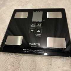 美品★山善(YAMAZEN) 体重体組成計 HCF-355の画像