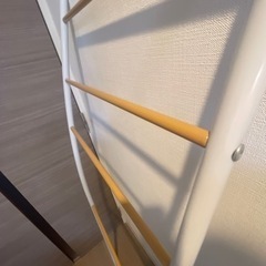 値下げしました。立てかけタオル　ラダーラックの画像