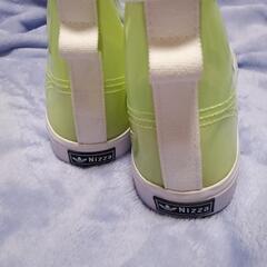 定価12000のadidas　キュートなスニーカーの画像