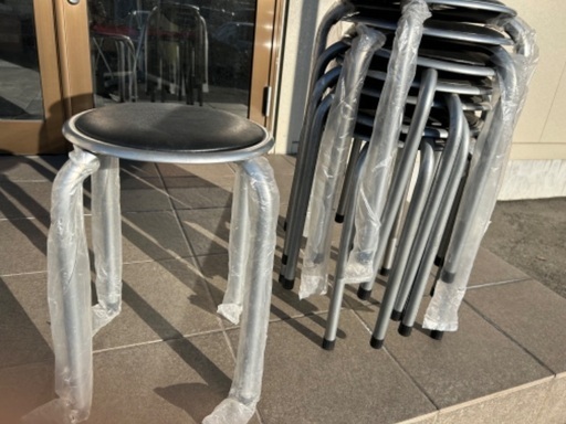 丸いす　24脚