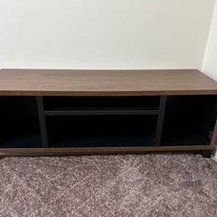 テレビ台 