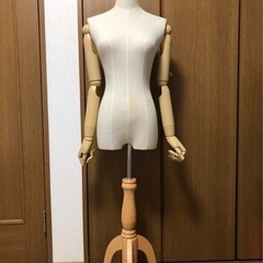 腕付きトルソー　マネキン