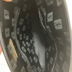 【正規品・美品】イヴ・サンローラン ハンドバッグ ブラック カーフレザーの画像