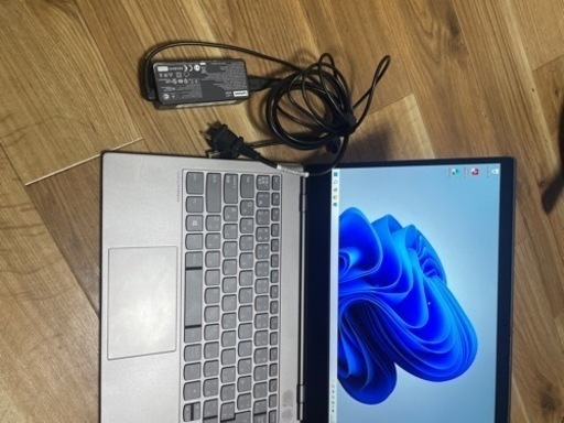  THINKBOOK   Core I5  OS···Windows 11 pro  メモリ···16GB  ストレージ種類···SS