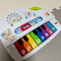 フィッシャープライス　ピアノ、ゆらりんタワー