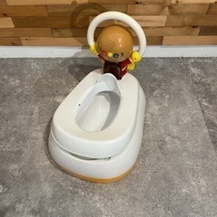 500円　アンパンマン補助便座 トイレトレーニングの画像
