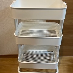 IKEA トローリ RASKOG ログコグの画像