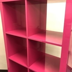 ピンク　棚　おしゃれ家具　ショッキングピンク　ボードの画像