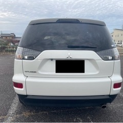 即納車可能　車検長い　4WD   7人乗り　アウトランダー　修復歴なし　込み込みの画像