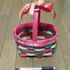 クリスマスプレゼント用のカゴ