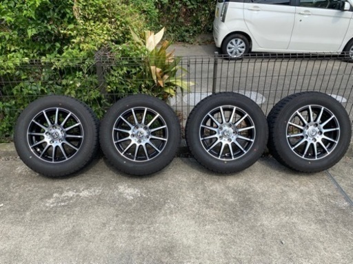 エスクァイア  スタッドレスタイヤ