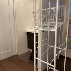 ランドリーバスケット　ホワイト　ランドリーラックの画像