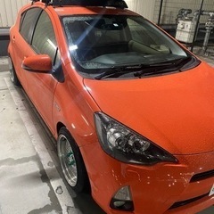 トヨタ　アクア　nhp10 過走行