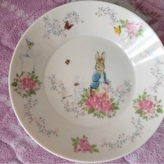 新品未使用 ピーターラビット 平皿 の画像