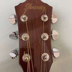 アコースティックギターの画像