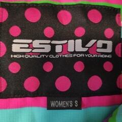 スキースノボーウェアの画像