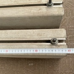 エアコン室外機の架台 コンクリートブロック 2個の画像