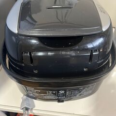 東芝 TOSHIBA 炊飯器 RC-10VRF 5.5合の画像