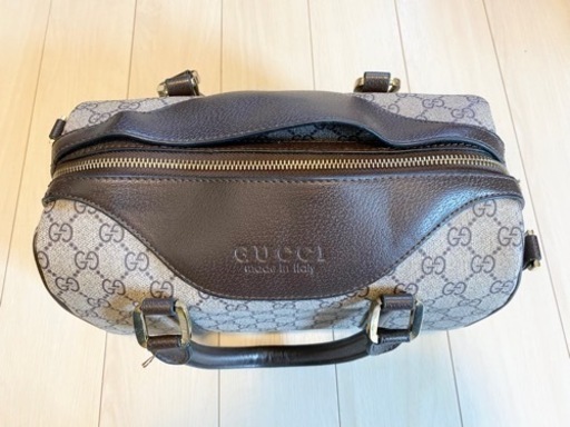 美品　グッチ　バッグ