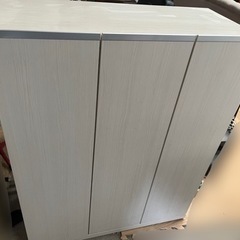 玄関靴箱ホワイト