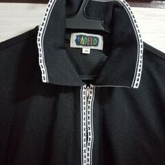 目玉商品。2500円→1200円。PAJERO美品半袖シャツ。このお値段ならお買い得。汚れなし。Mですが大きめ。の画像