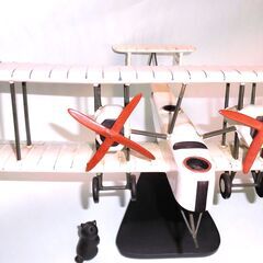 ビンテージ飛行機模型　英国双発複葉機（木製）台座付、中古 箱なしの画像