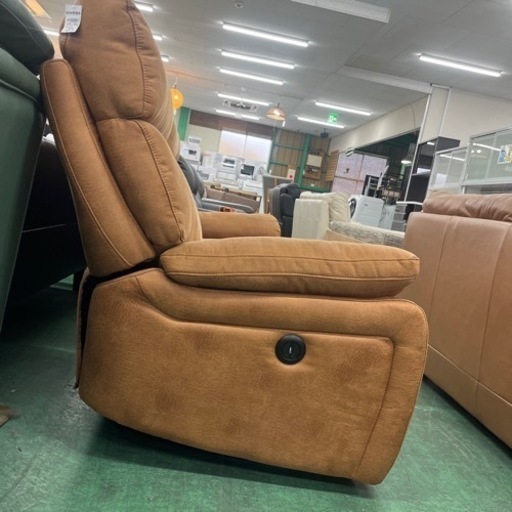 家具ならトレファク吉川店！！2人掛けソファー　電動リクライニング　リクライニング少々難有