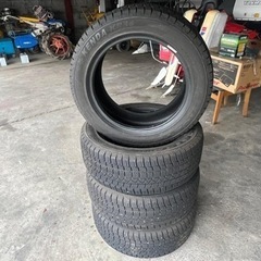 205/55R16 スタッドレスタイヤ