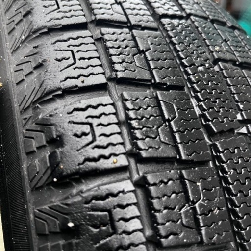 TOYOタイヤ  スタッドレス  165/70R14  