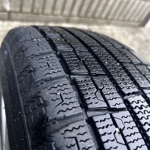 TOYOタイヤ  スタッドレス  165/70R14  